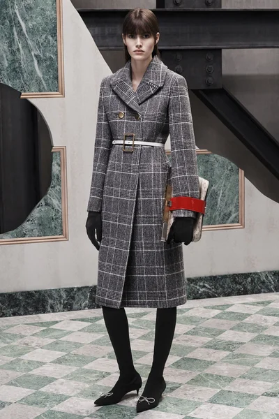 Look 8